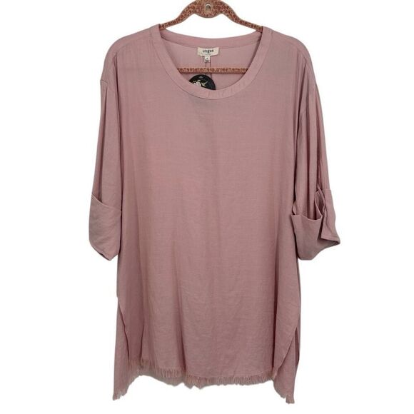 Umgee Tops - Umgee Side Split 3/4 Sleeves Round Neck Raw Edge Hem‎ Top Pink Size Small NWT